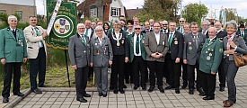 Aufstellung zum Festumzug durch Walsrode der hessischen Delegierten